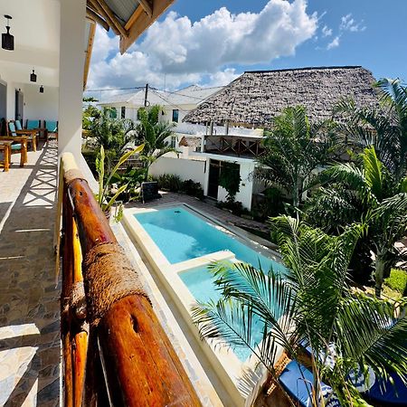 Hakuna Matata Boutique Падже Экстерьер фото